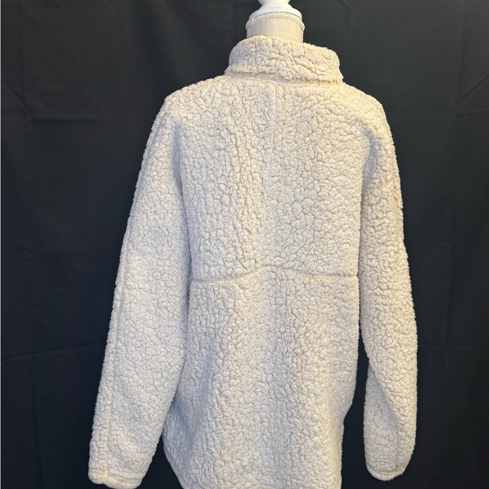 Time and Tru Cream Pullover Fleece - Picture 2 of 4